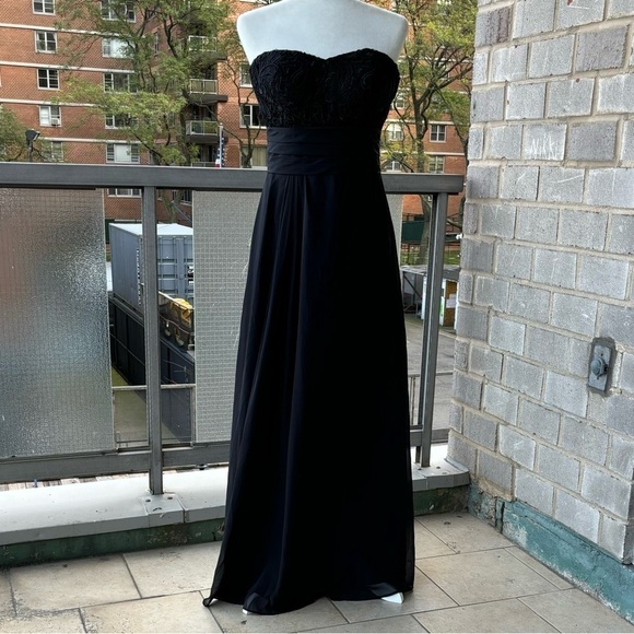 Bill Levkoff Dresses & Skirts - Bill Levkoff Strapless Gown Size 8
